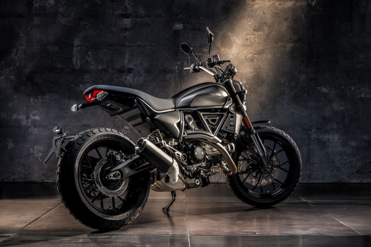Ducati Scrambler Icon Dark